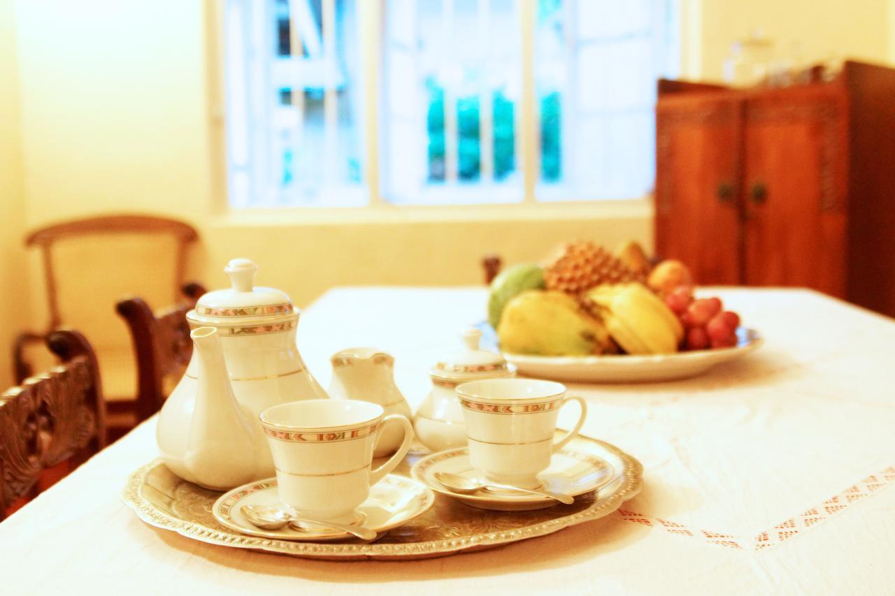 Charming Homestay By The Beach Dehiwala-Mount Lavinia Екстериор снимка